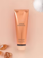 Duo Parfum et Soin « Amber Romance » par Victoria's Secret - Image 2